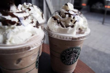 Chocolate chip cream